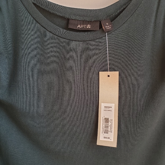 NWT Apt 9 Cold Shoulder Top Size S - Picture 2 of 6